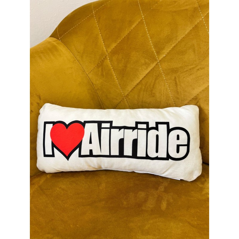 Poduszka motoryzacyjna na gadżet Love Airride – dla fanów prędkości