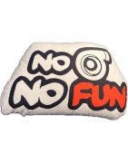 Poduszka z Napisem 'No Turbo No Fun' – Dla Fanów Motoryzacji